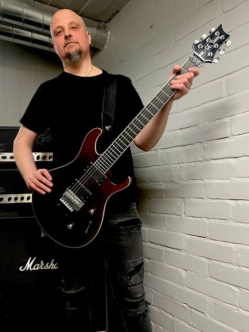 Pete with his PRS SE Torero